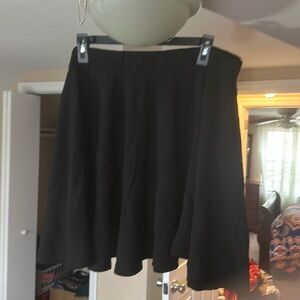 4xl black mini skirt